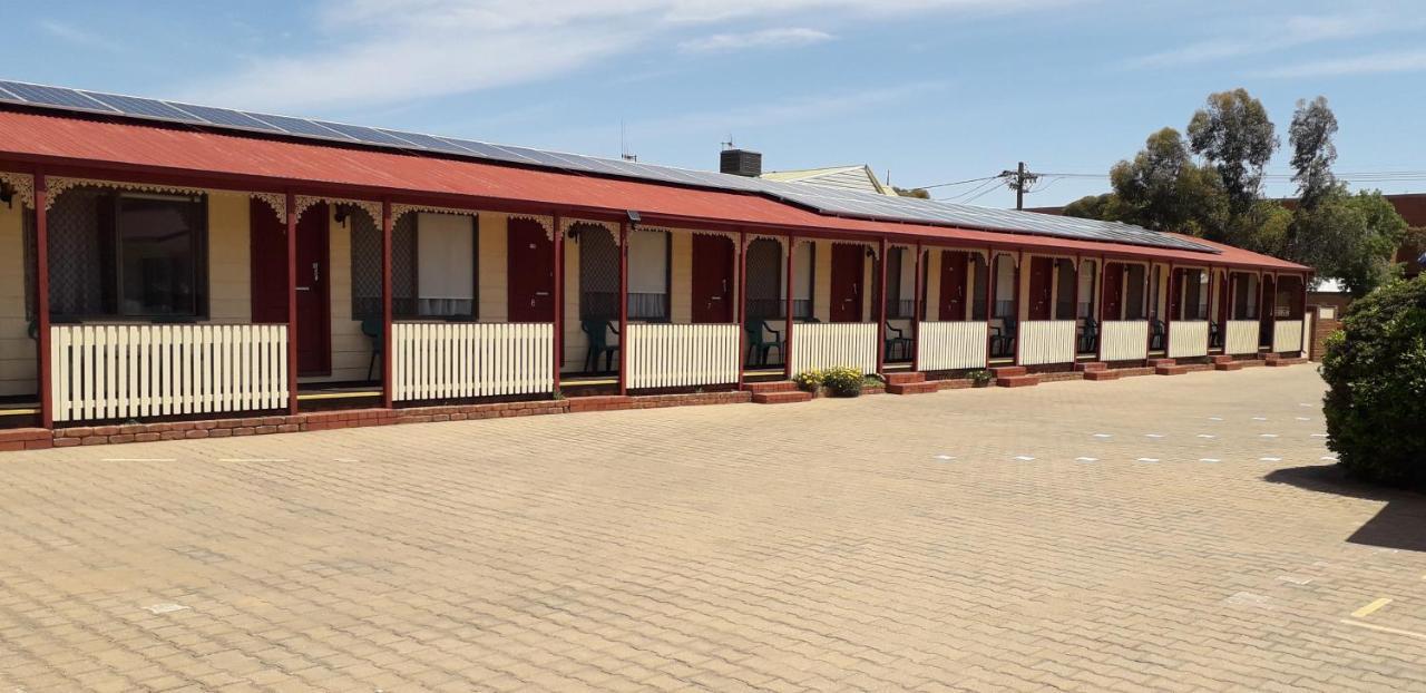 Daydream Motel And Apartments ブロークンヒル エクステリア 写真