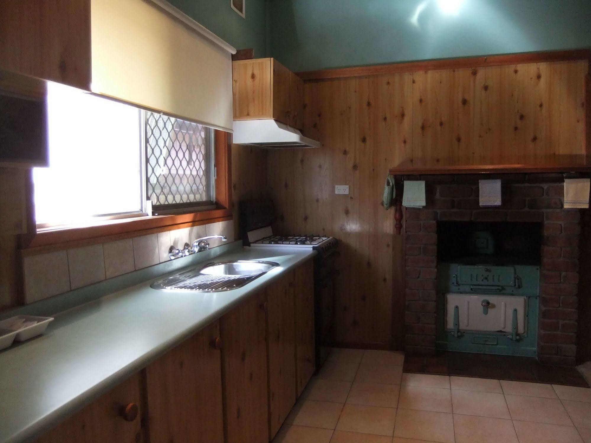 Daydream Motel And Apartments ブロークンヒル エクステリア 写真